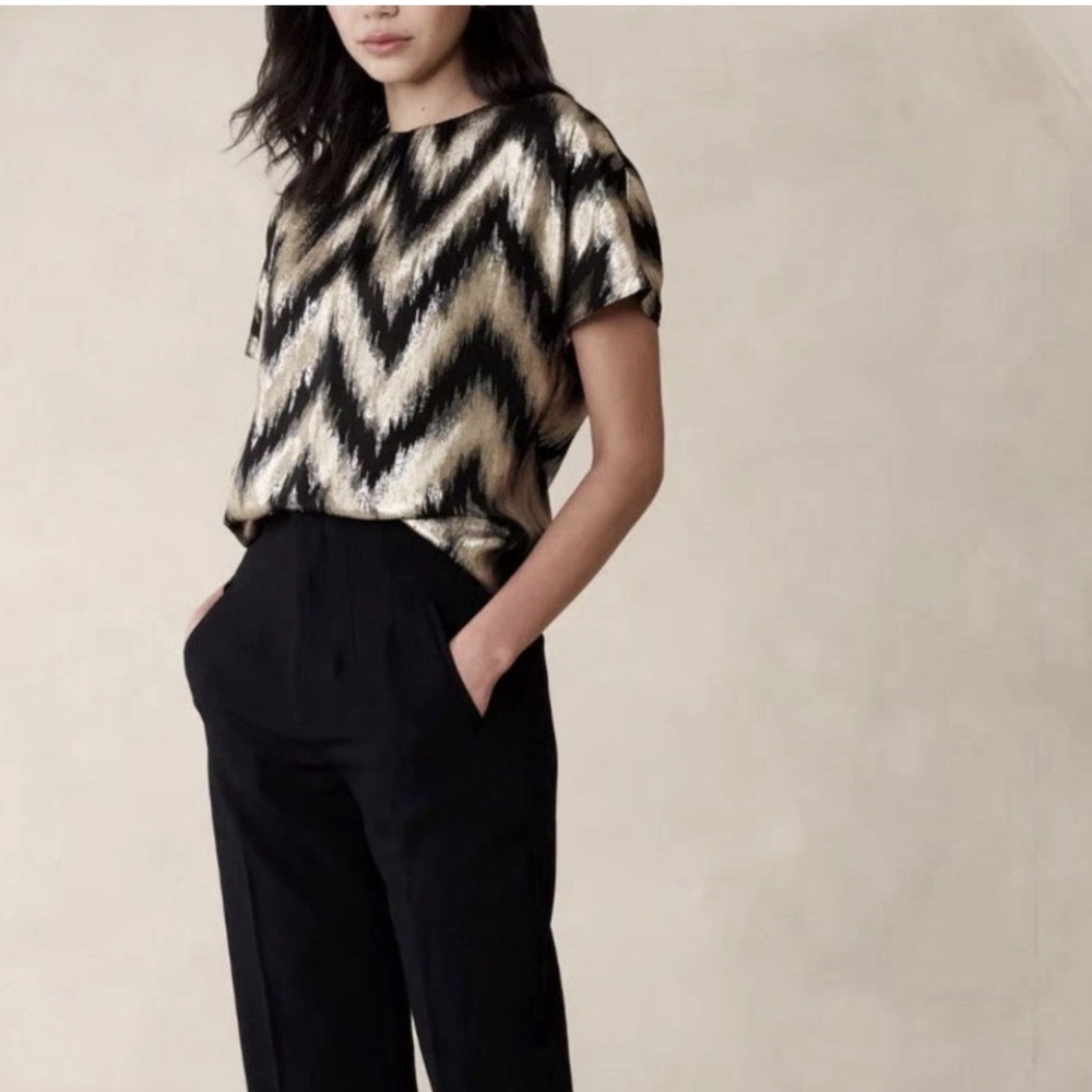 Banana Republic Chevron Patterned Top Blouse